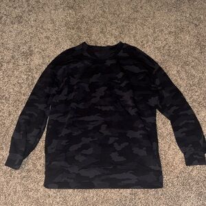LULULEMON CREWNECK